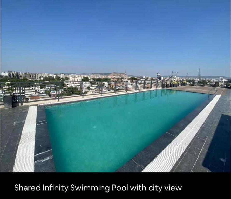 Sheesh Mahal - Family Studio Apt W Pool Τζαϊπούρ Εξωτερικό φωτογραφία